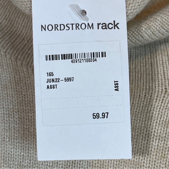 Neumann Marcus Sweater Tan Size L - Picture 8 of 9